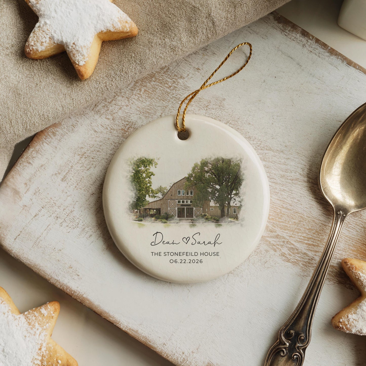 Wedding Venue Ornament, Personalized Custom Keepsake for Newlyweds, Unique Gift for Christmas Celebrations