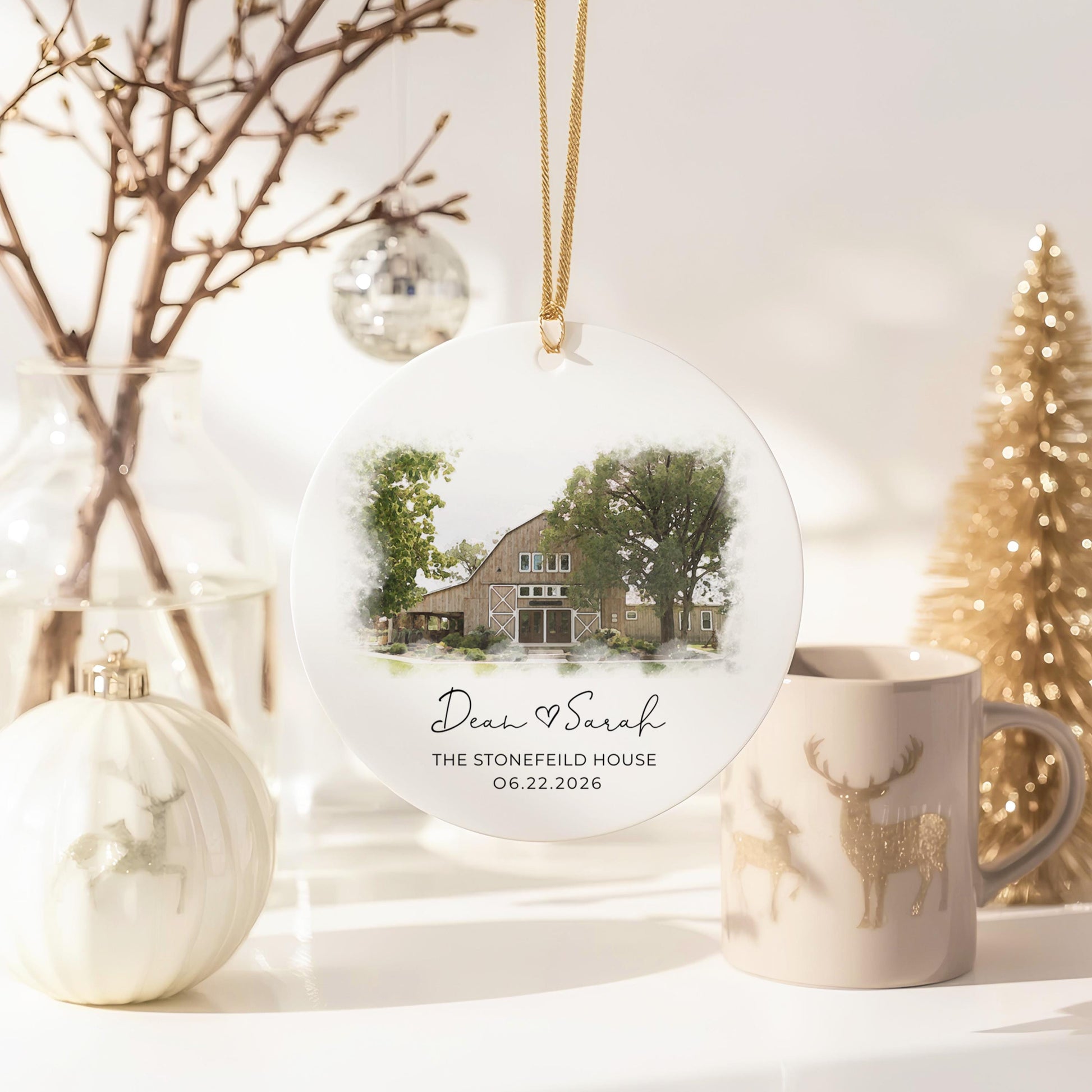 Wedding Venue Ornament, Personalized Custom Gift for Newlyweds, Unique Keepsake for Christmas Celebrations