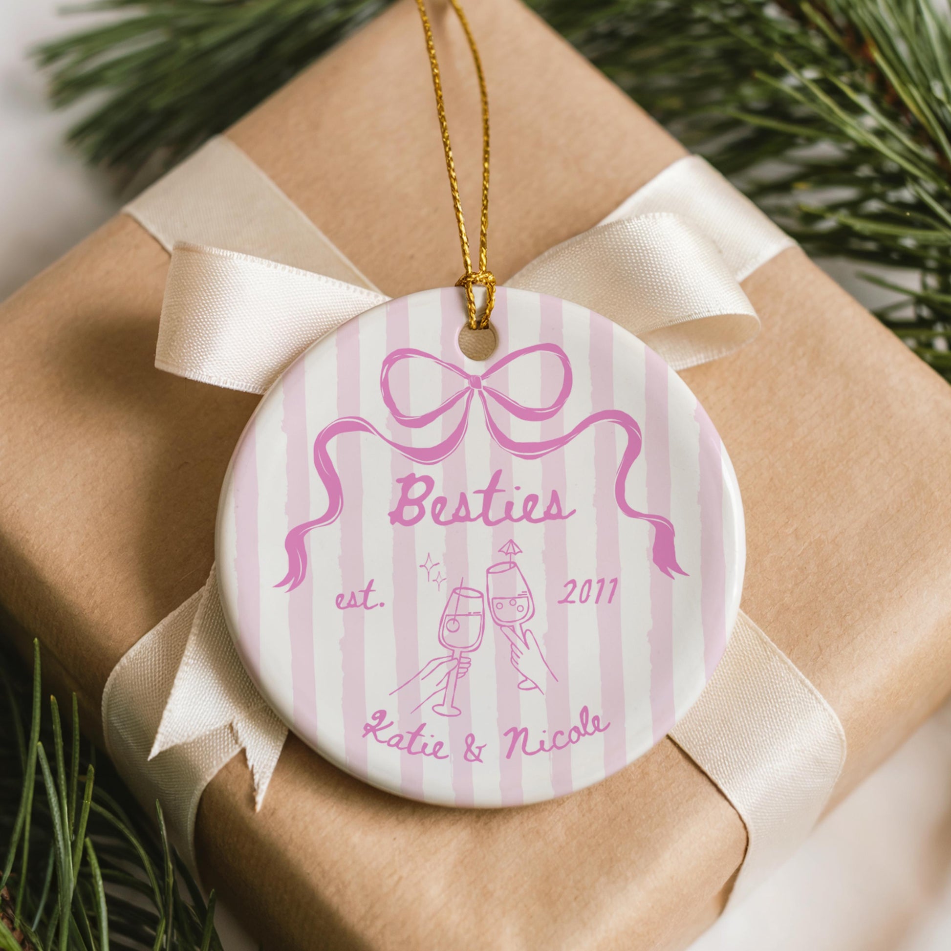 Best Friend Ornament, Custom Friendship Gift, Besties Christmas Ornament, Unique Personalized Gifts for Friends